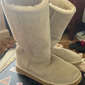 Cream color  Winter Boots